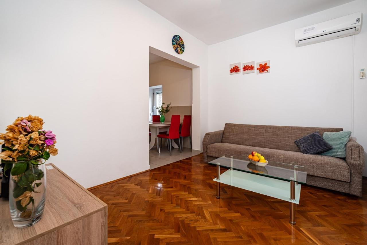 Apartment Eva Масленица Екстериор снимка
