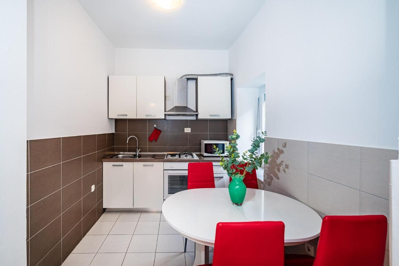 Apartment Eva Масленица Екстериор снимка