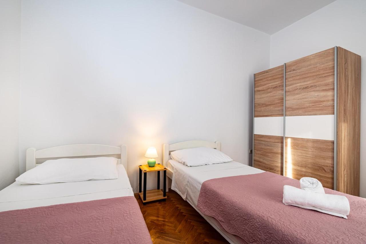 Apartment Eva Масленица Екстериор снимка